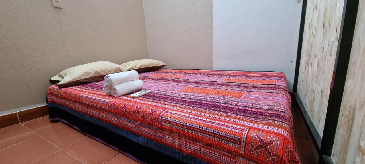 Rainbow House Ha Giang Hostel Екстериор снимка